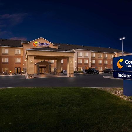 Comfort Inn & Suites Hermiston Exterior photo