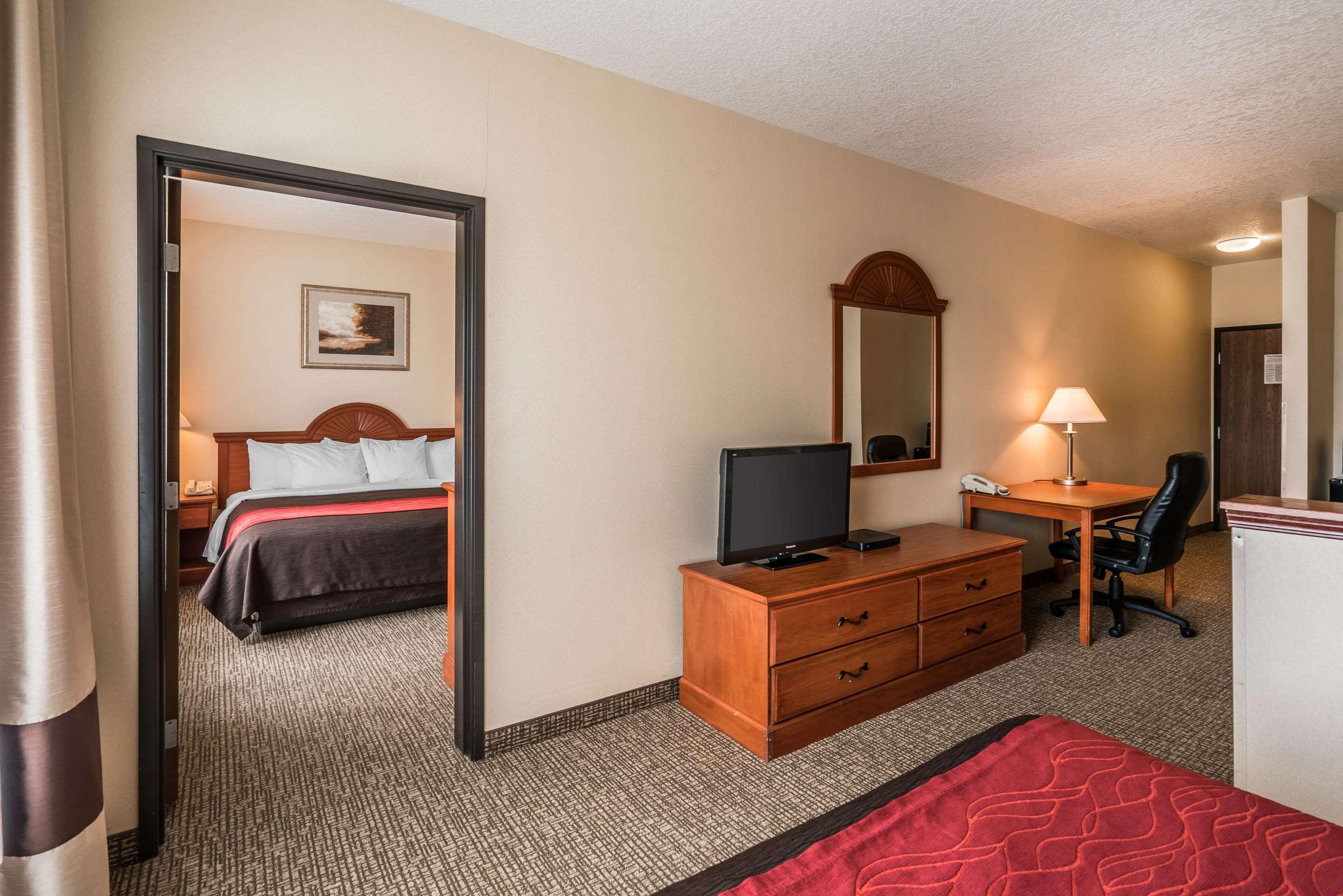 Comfort Inn & Suites Hermiston Exterior photo
